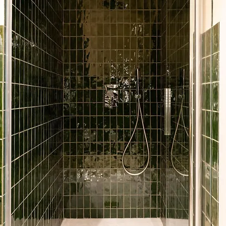 Casa de hóspedes I Giardini Di Cattaro - History & Comfort 4*